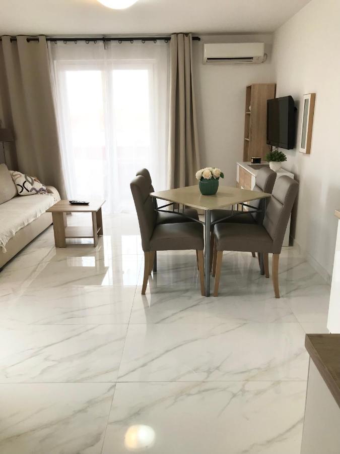 פונאנט Apartments Mare מראה חיצוני תמונה